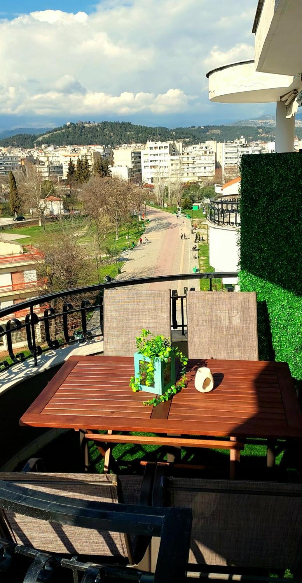 Sky View Suite سيرس المظهر الخارجي الصورة