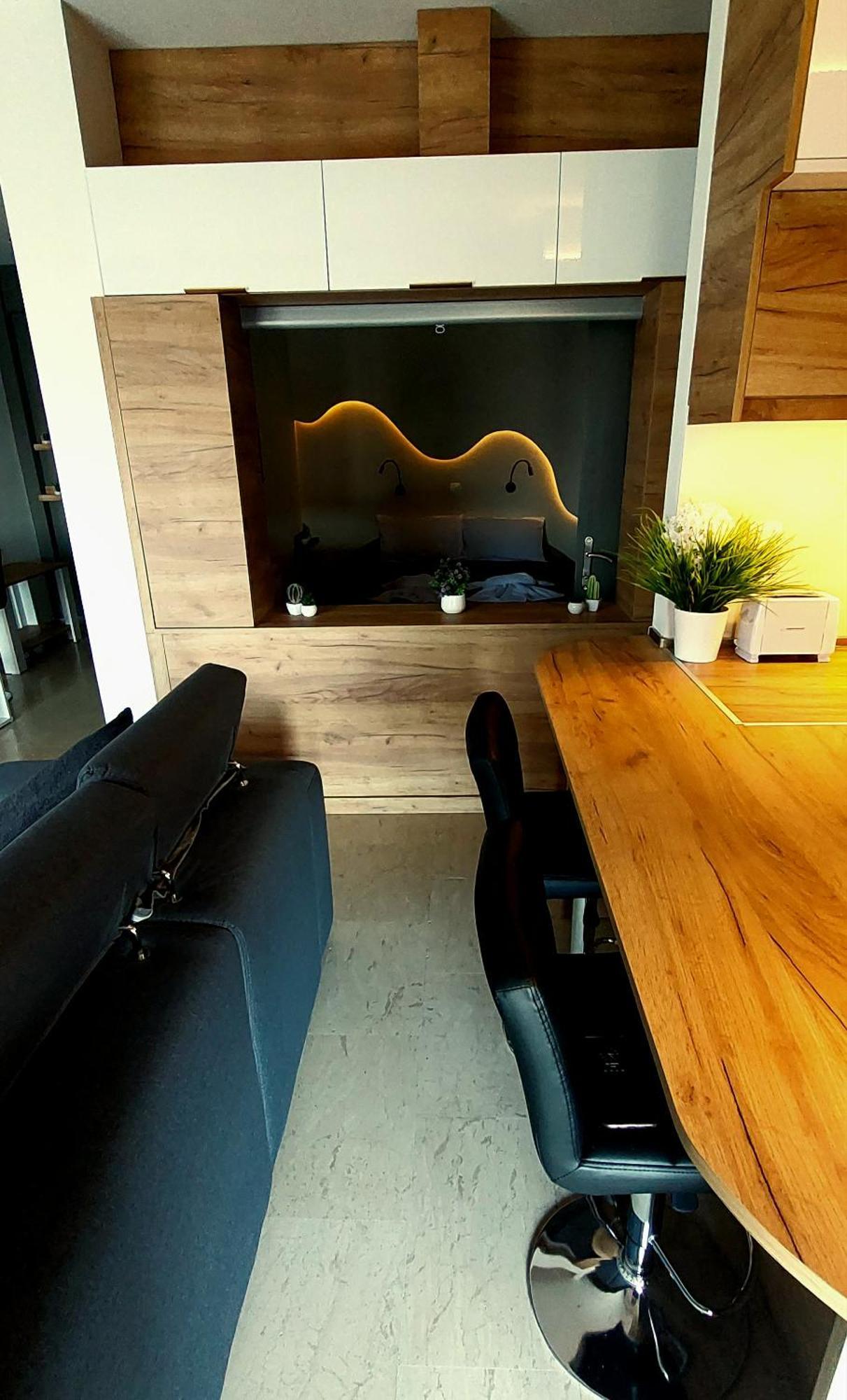 Sky View Suite سيرس المظهر الخارجي الصورة