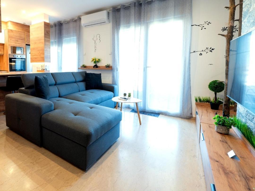 Sky View Suite سيرس المظهر الخارجي الصورة